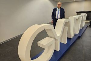 Relazione del Dr.Giuseppe Florio durante la sessione dell'ISGE (International Society of Gynocology Endoscopy) al congresso Gynitaly